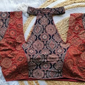 W halterneck blouse