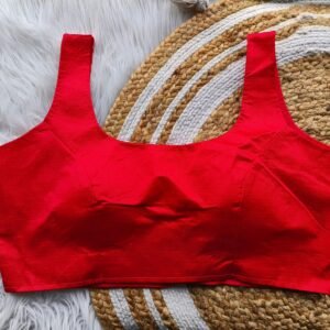 Plain sleevless blouse